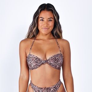 Skatie Lyndi Top Kualoa - S